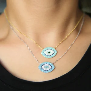 Collar ojo turco ojo azul de cristal con cadena tono platino de 45 cm